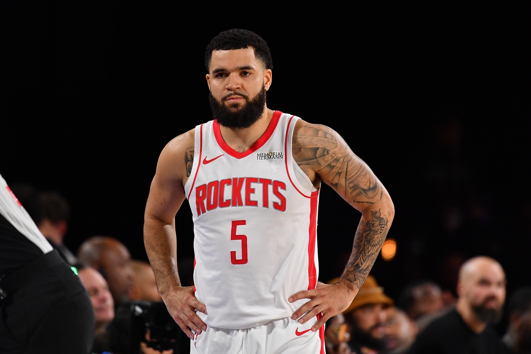 范弗里特:那三年只觉得火箭是输家 对他们总能赢 没把他们当回事