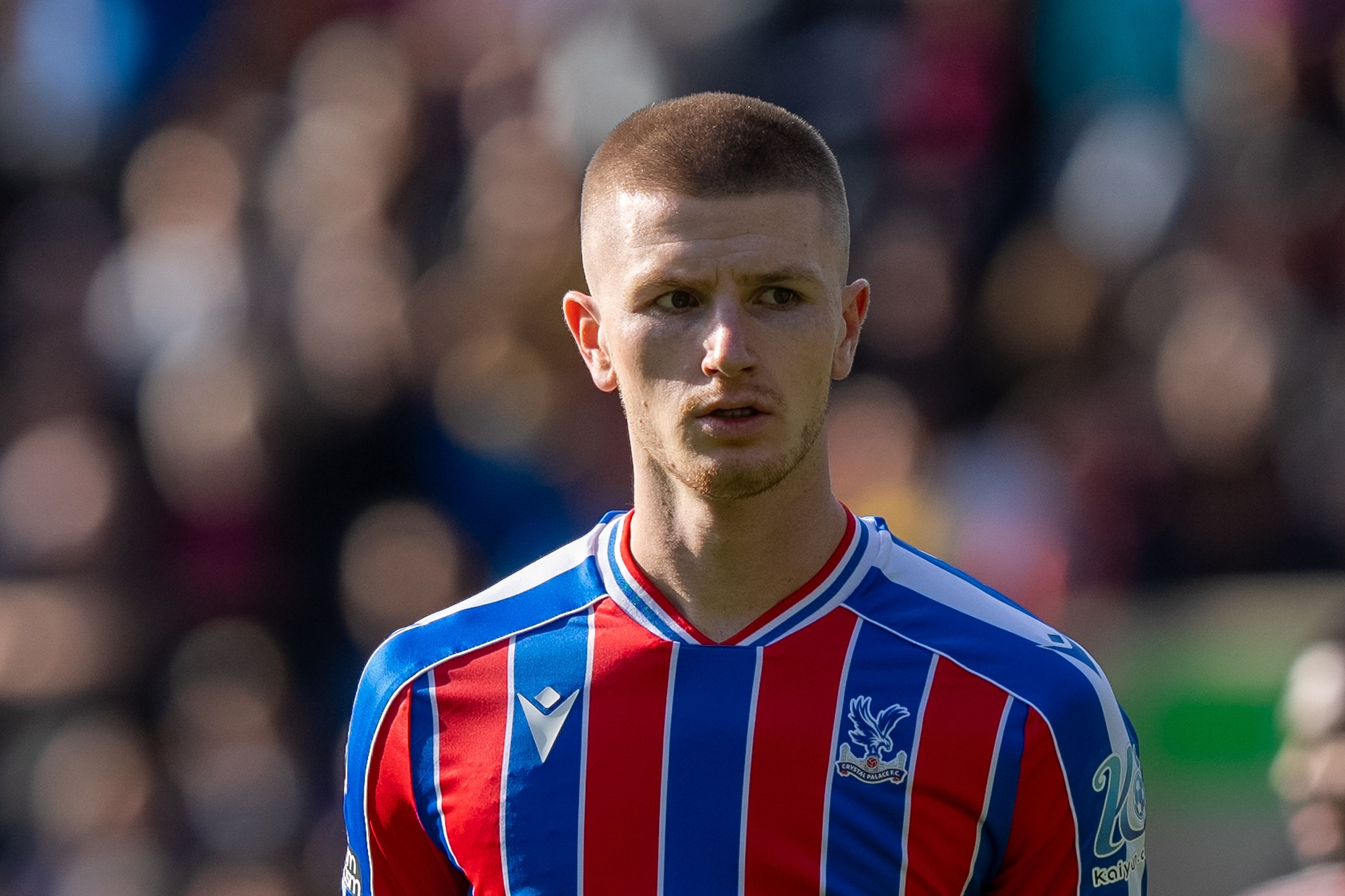 天天盈球下载-邮报:利物浦将中卫位置视为引援首选,对水晶宫中场沃顿很感兴趣